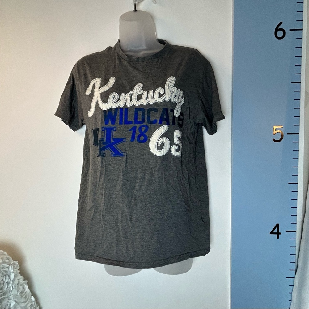Rivalry Threads 91 Kentucky Wildcats Gray T-shirt Men's Small 34/36